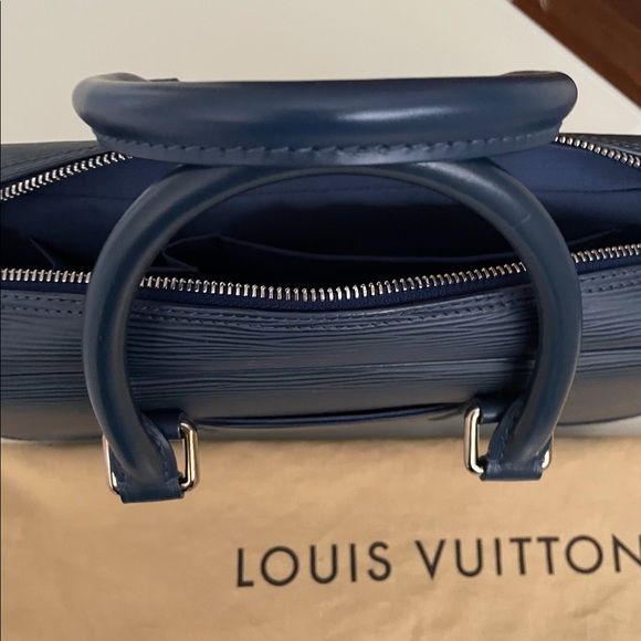 AUTHENTIC Louis Vuitton Vivienne Long purse - Picture 2 of 8